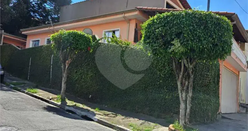 Casa com 3 quartos à venda na Rua Maria José de Jesus Bonilha, 34, Novo Osasco, Osasco