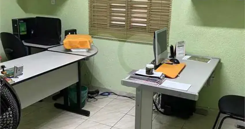 Casa com 2 quartos à venda na Rua Prefeito Milton Improta, 618, Vila Maria, São Paulo