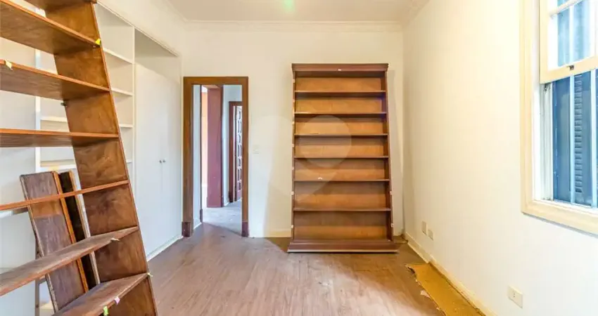 Casa com 3 quartos à venda na Rua Traipu, 1197, Pacaembu, São Paulo
