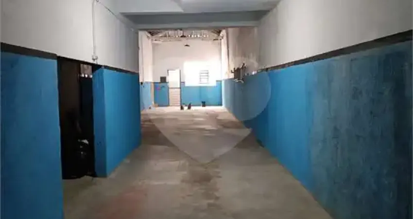 Barracão / Galpão / Depósito à venda na Viaduto Alcântara Machado, 2131, Brás, São Paulo