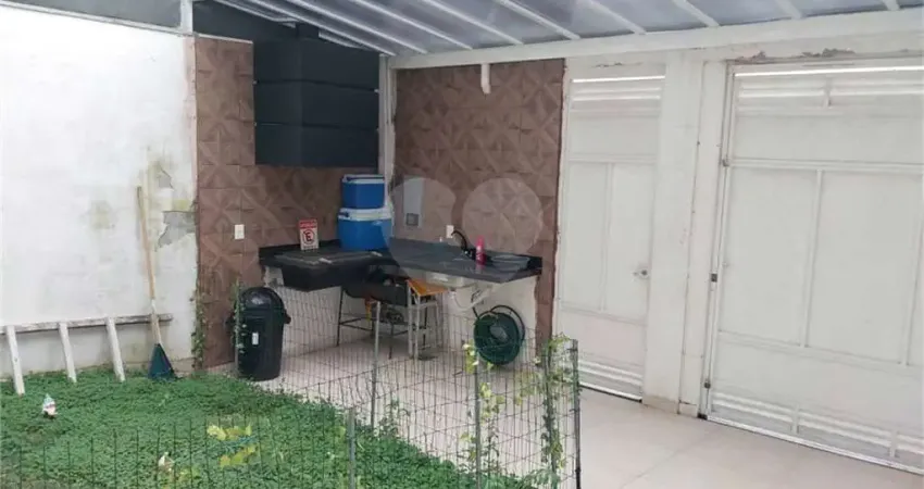 Casa com 3 quartos à venda na Rua Colônia D'Assunção, 894, Itaim Paulista, São Paulo