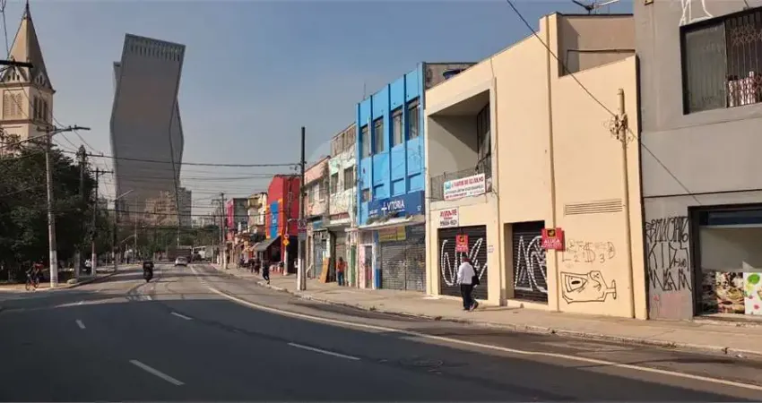 Prédio para alugar na Rua Butantã, 71, Pinheiros, São Paulo