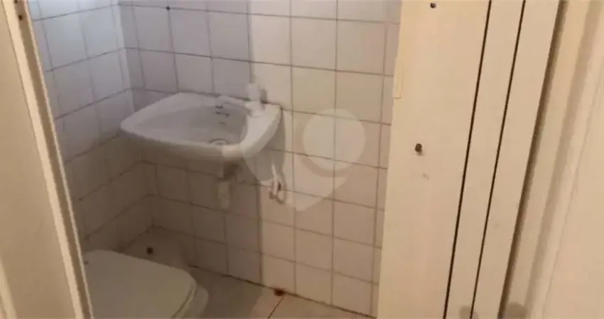 Casa com 3 quartos para alugar na Avenida Nossa Senhora da Concórdia, 71, Parque Casa de Pedra, São Paulo