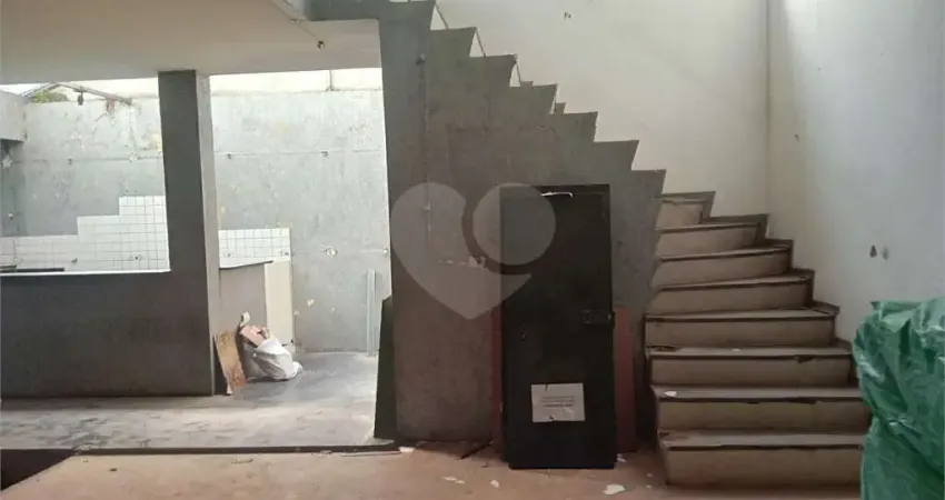 Prédio para alugar na Rua Aluísio Azevedo, 334, Santana, São Paulo