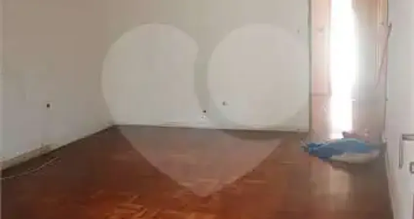 Casa com 3 quartos à venda na Rua Helvídio Gouveia, 139, Água Fria, São Paulo