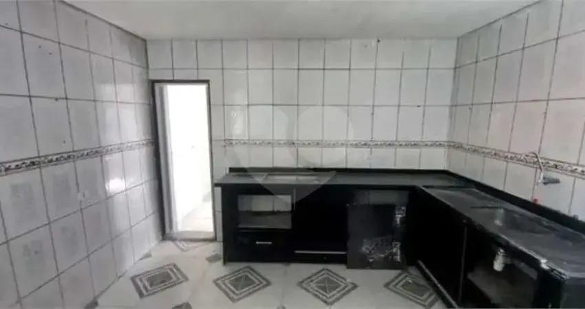 Casa com 2 quartos à venda na Rua Eidé Morena, 295, Americanópolis, São Paulo