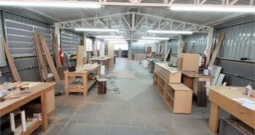 Barracão / Galpão / Depósito à venda na Rua Professor Quintino Mingóia, 54, Americanópolis, São Paulo