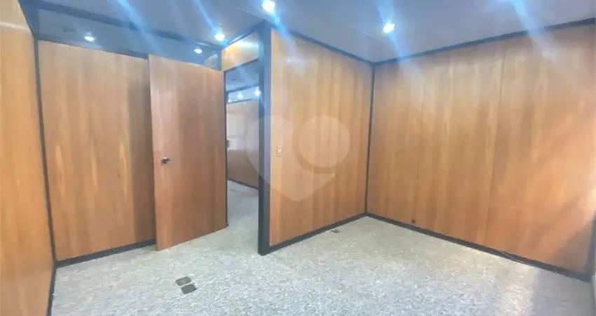 Sala comercial para alugar na Alameda Campinas, 433, Jardim Paulista, São Paulo