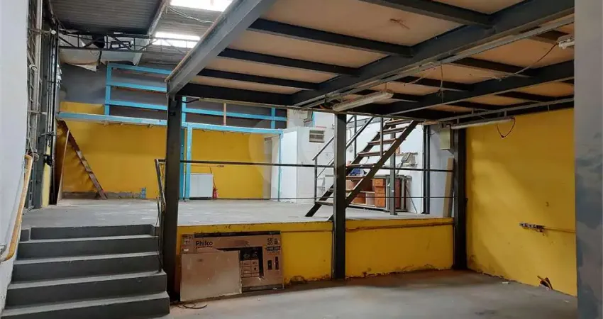 Barracão / Galpão / Depósito à venda na Rua Ouro Grosso, 1230, Parque Peruche, São Paulo