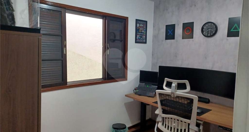Casa com 3 quartos à venda na Rua Emília Machado de Figueiredo, 91, Jaçanã, São Paulo