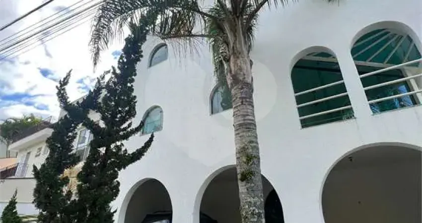 Casa em condomínio fechado com 4 quartos à venda na Rua Coronel Cardoso de Siqueira, 3232, Vila Oliveira, Mogi das Cruzes