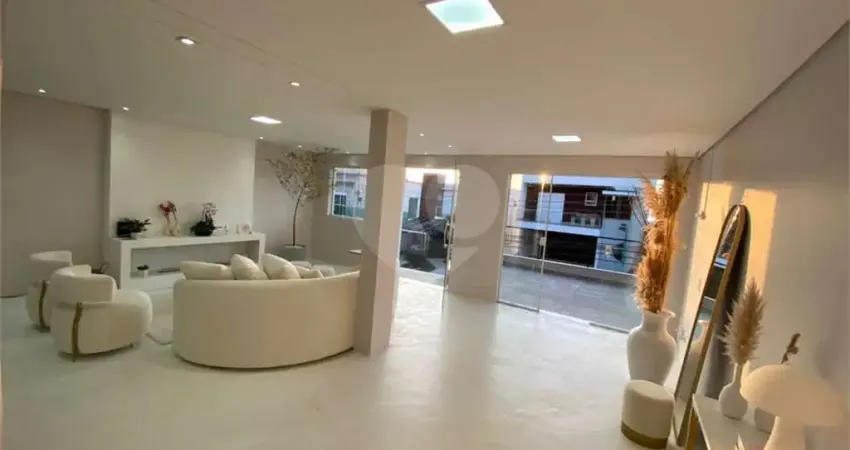 Casa em condomínio fechado com 3 quartos à venda na Estrada do Itapeti, s/n, 1, Parque Residencial Itapeti, Mogi das Cruzes