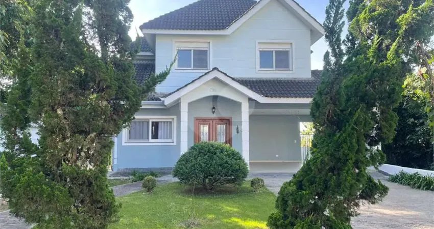 Casa com 4 quartos à venda na Rua dos Jequitibas, 320, Parque dos Lagos, Mogi das Cruzes