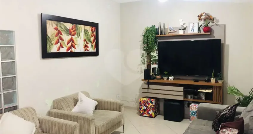 Casa com 3 quartos à venda na Avenida Ricieri José Marcatto, 1163, Vila Suissa, Mogi das Cruzes