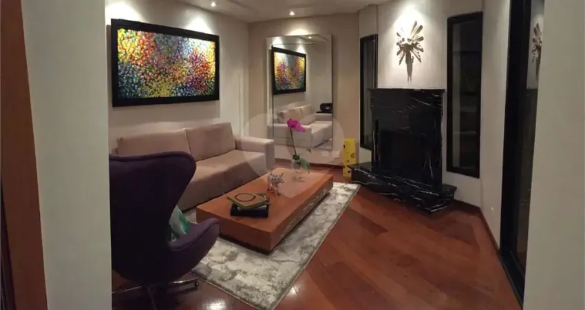 Apartamento com 3 quartos para alugar na Rua Professor José Horácio Meirelles Teixeira, 1045, Vila Suzana, São Paulo