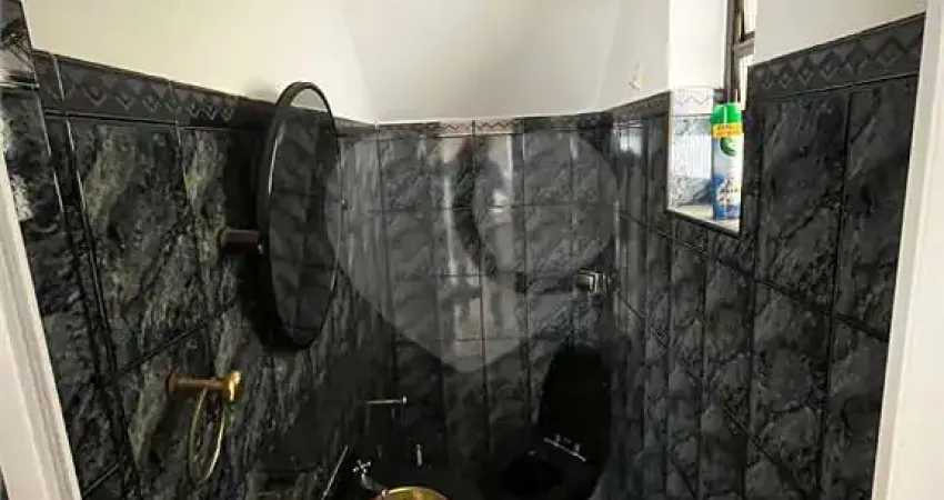 Casa com 3 quartos à venda na Rua Cometa, 64, Vila Nivi, São Paulo