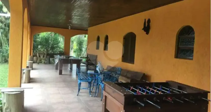 Chácara / sítio com 5 quartos à venda na Estrada do Capixinga, 1, Cocuera, Mogi das Cruzes