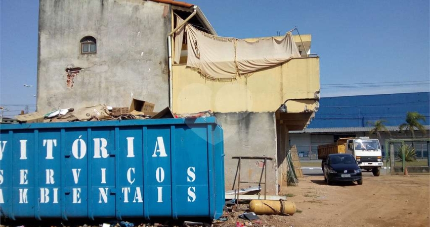 Casa com 3 quartos à venda na Avenida Julio Simões, 6, Vila Brasileira, Mogi das Cruzes