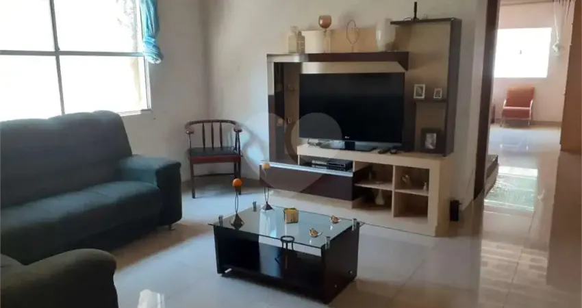 Casa com 1 quarto à venda na Rua Mozart, 347, Vila Rosália, Guarulhos