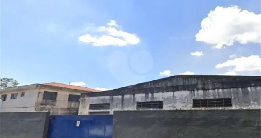 Barracão / Galpão / Depósito à venda na Rua Domenico Aspari, 49, Jardim Britânia, São Paulo