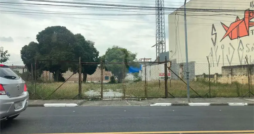 Terreno comercial para alugar na Avenida Doutor Timóteo Penteado, 3715, Vila Galvão, Guarulhos