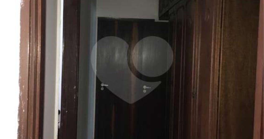 Casa com 3 quartos à venda na Rua Eduardo da Silva Magalhães, 816, Parque Continental, São Paulo