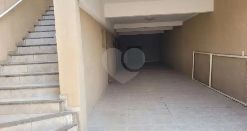 Casa com 3 quartos à venda na Rua Banabuiú, 186, Vila Comercial, São Paulo