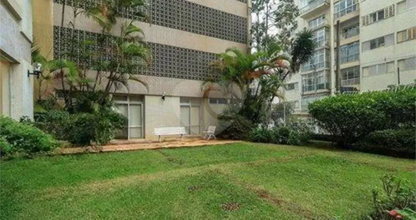 Apartamento com 4 quartos à venda na Rua Pio XII, 439, Liberdade, São Paulo