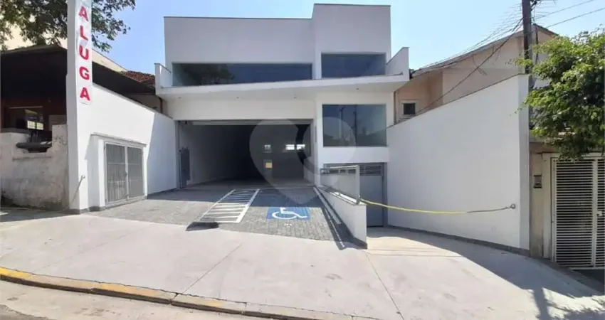 Prédio para alugar na Avenida Águas de São Pedro, 209, Vila Paulicéia, São Paulo