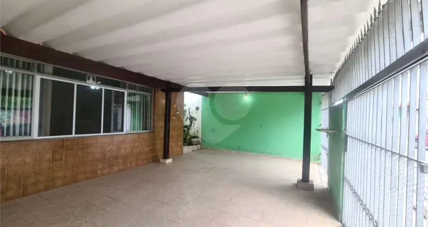 Casa com 3 quartos à venda na Rua das Bromeliáceas, 71, Parque das Árvores, São Paulo