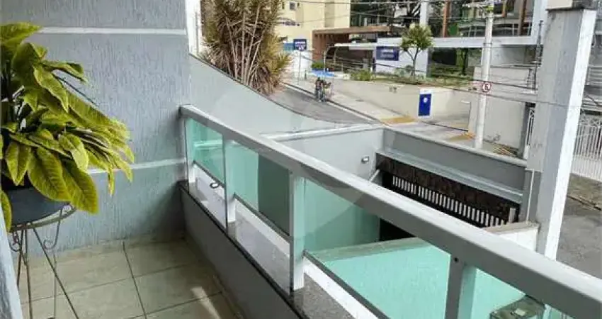 Casa com 3 quartos à venda na Rua Tiradentes, 166, Vila Assunção, Santo André