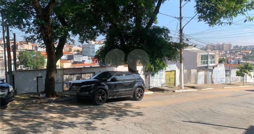 Terreno à venda na Rua Cláudia, 507, Vila Marieta, São Paulo