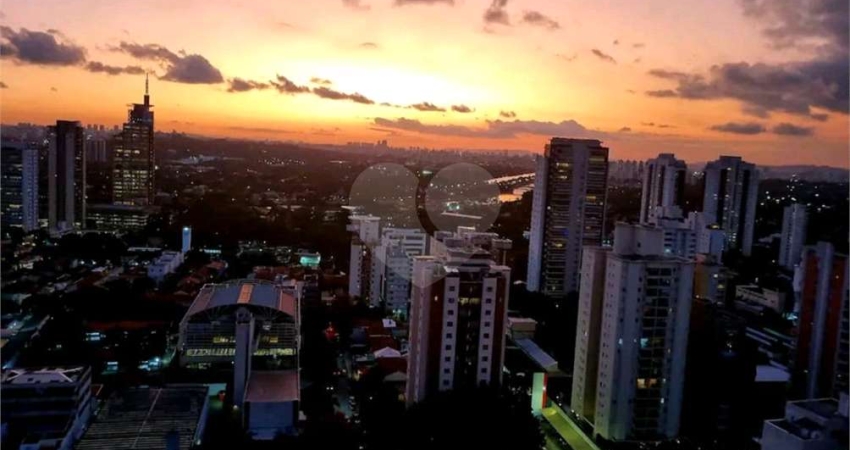 Apartamento com 2 quartos à venda na Rua Fernão Dias, 323, Pinheiros, São Paulo