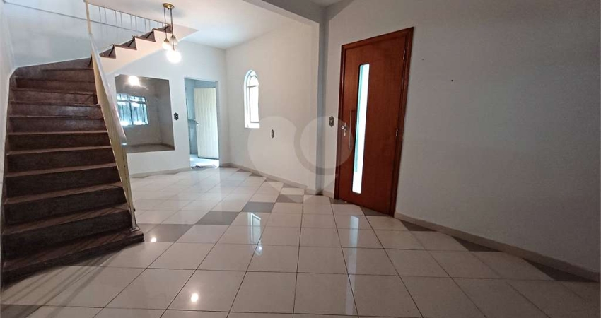 Casa com 3 quartos à venda na Rua Neneca, 230, Vila Medeiros, São Paulo