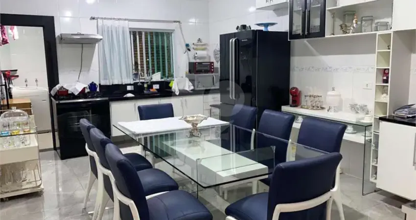 Casa com 2 quartos à venda na Rua Nossa Senhora Acheropita, 32, Vila Santa Clara, São Paulo