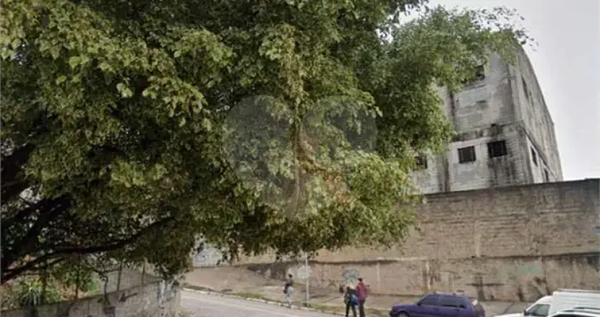 Terreno à venda na Rua Chapada de Minas, 410, Parque Reboucas, São Paulo