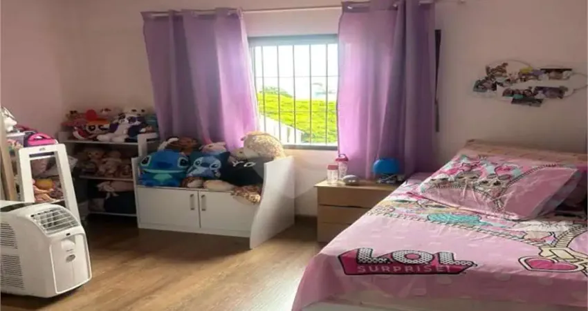 Casa com 3 quartos à venda na Rua Maria Pais de Barros, 280, Vila Marari, São Paulo