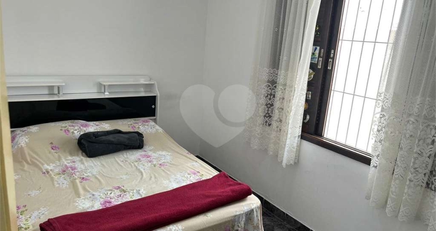 Casa com 4 quartos à venda na Rua Jorge O. Solanas, 201, Jardim Gonzaga, São Paulo