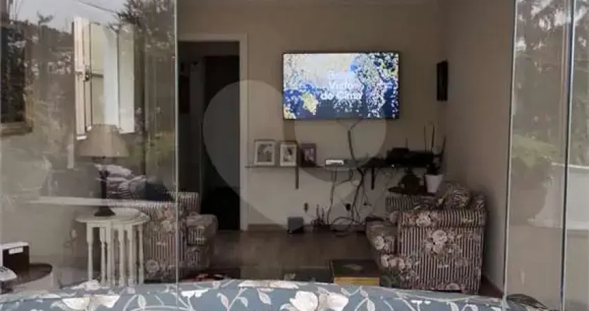 Casa com 4 quartos à venda na Rua Pio IV, 280, Jardim Vitoria Regia, São Paulo
