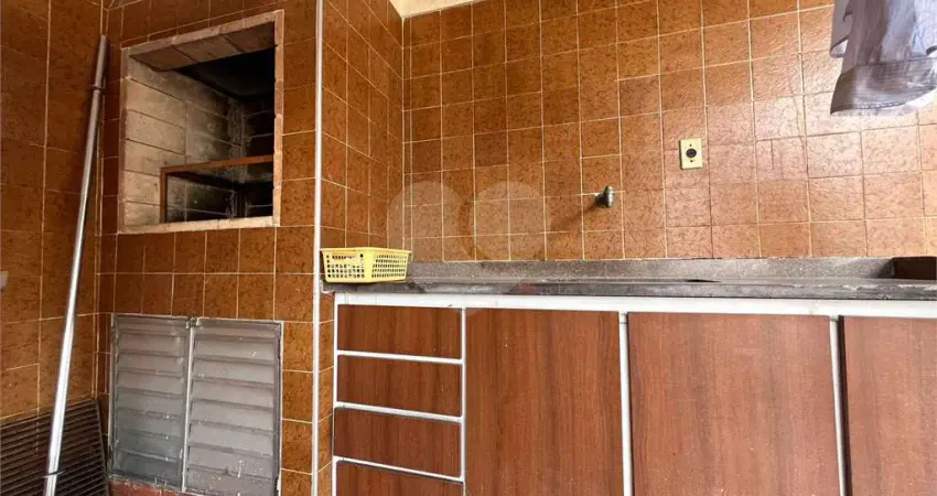 Casa com 3 quartos à venda na Rua Humberto Bortolo, 43, Bortolândia, São Paulo