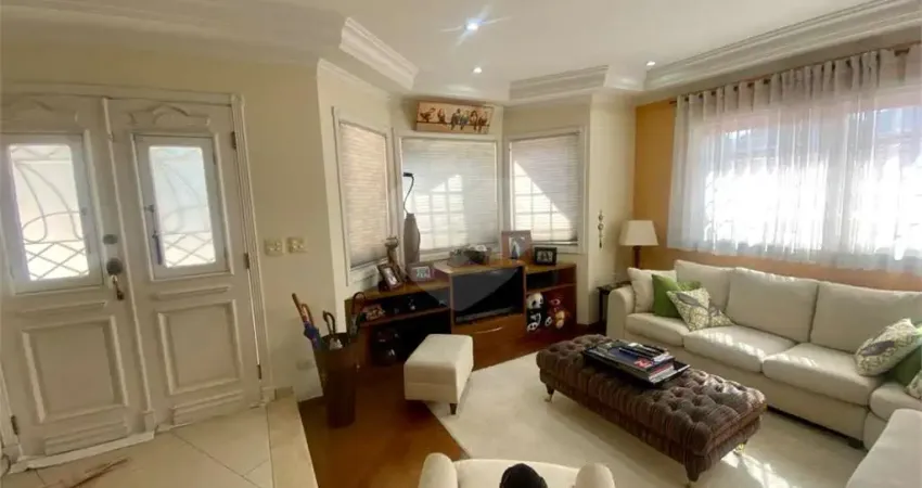 Casa com 4 quartos à venda na Rua Antônio Marques Luiz, 32, Jardim Maia, Guarulhos