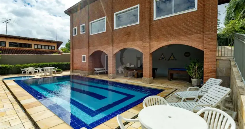 Casa em condomínio fechado com 4 quartos à venda na Rua Romão Puiggari, 140, Vila Moraes, São Paulo