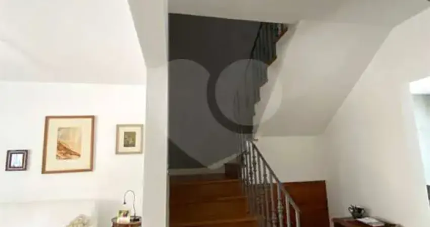 Casa com 3 quartos à venda na Rua Manduri, 214, Jardim Paulistano, São Paulo
