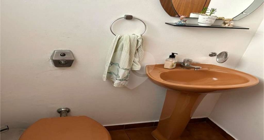 Casa com 3 quartos à venda na Rua Panônia, 229, Jardim Colombo, São Paulo
