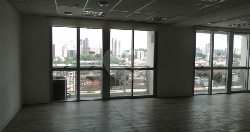Sala comercial para alugar na Rua Enxovia, 472, Vila São Francisco (Zona Sul), São Paulo