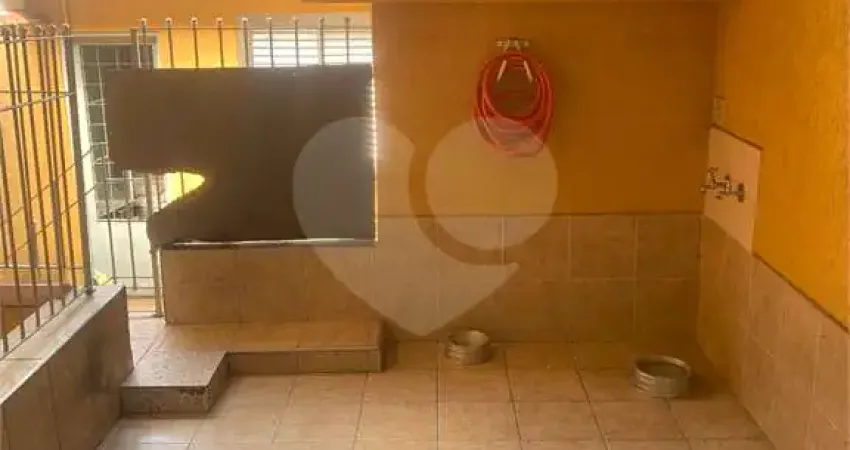 Casa com 2 quartos à venda na Travessa André Gelly, 29, Vila Regente Feijó, São Paulo