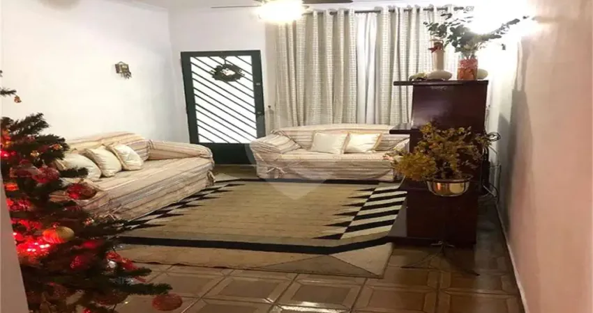 Casa com 2 quartos à venda na Rua Avelino Nogueira do Prado, 268, Jardim das Esmeraldas, São Paulo