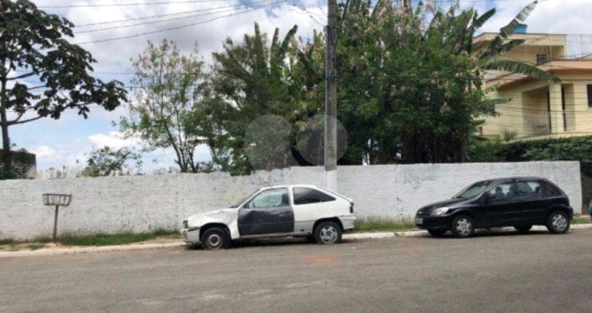 Terreno à venda na Rua Abraham Bloemaert, 318, Jardim das Vertentes, São Paulo