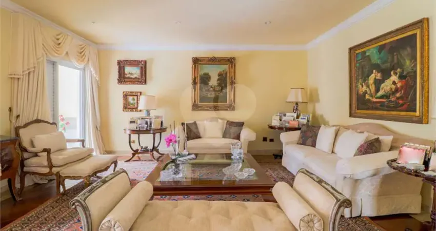 Casa com 4 quartos à venda na Rua Doutor José Maria Whitaker, 299, Vila Sônia, São Paulo