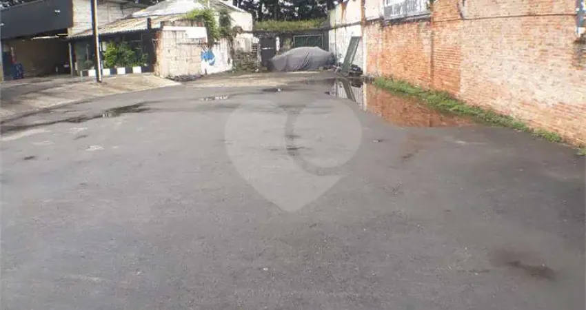 Terreno à venda na Rua Brigadeiro Gavião Peixoto, 1028, Lapa, São Paulo